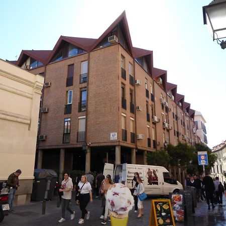Apartamento En El Mercado De San Miguel Madrid Esterno foto